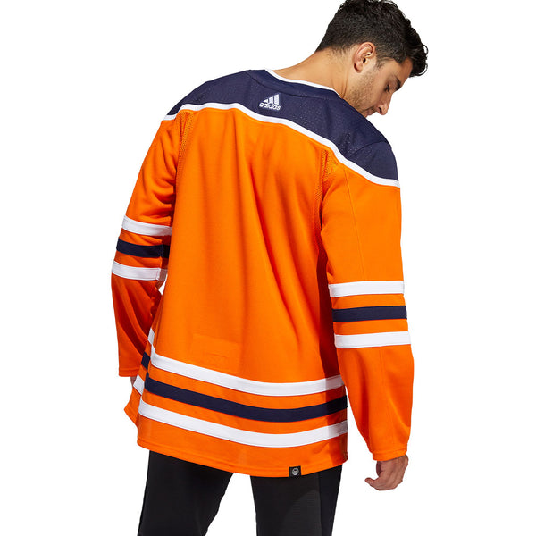 Edmonton Oilers on X: The #Oilers, @NHL & @adidashockey present our  #adizero Alternate Jersey for the 2019-20 season! Fusing sport &  culture, this special-edition jersey features modern & futuristic  design elements that